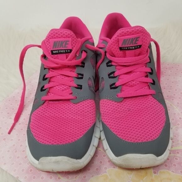 Pink and gray NIKE SNEAKERS. - Picture 4 of 14
